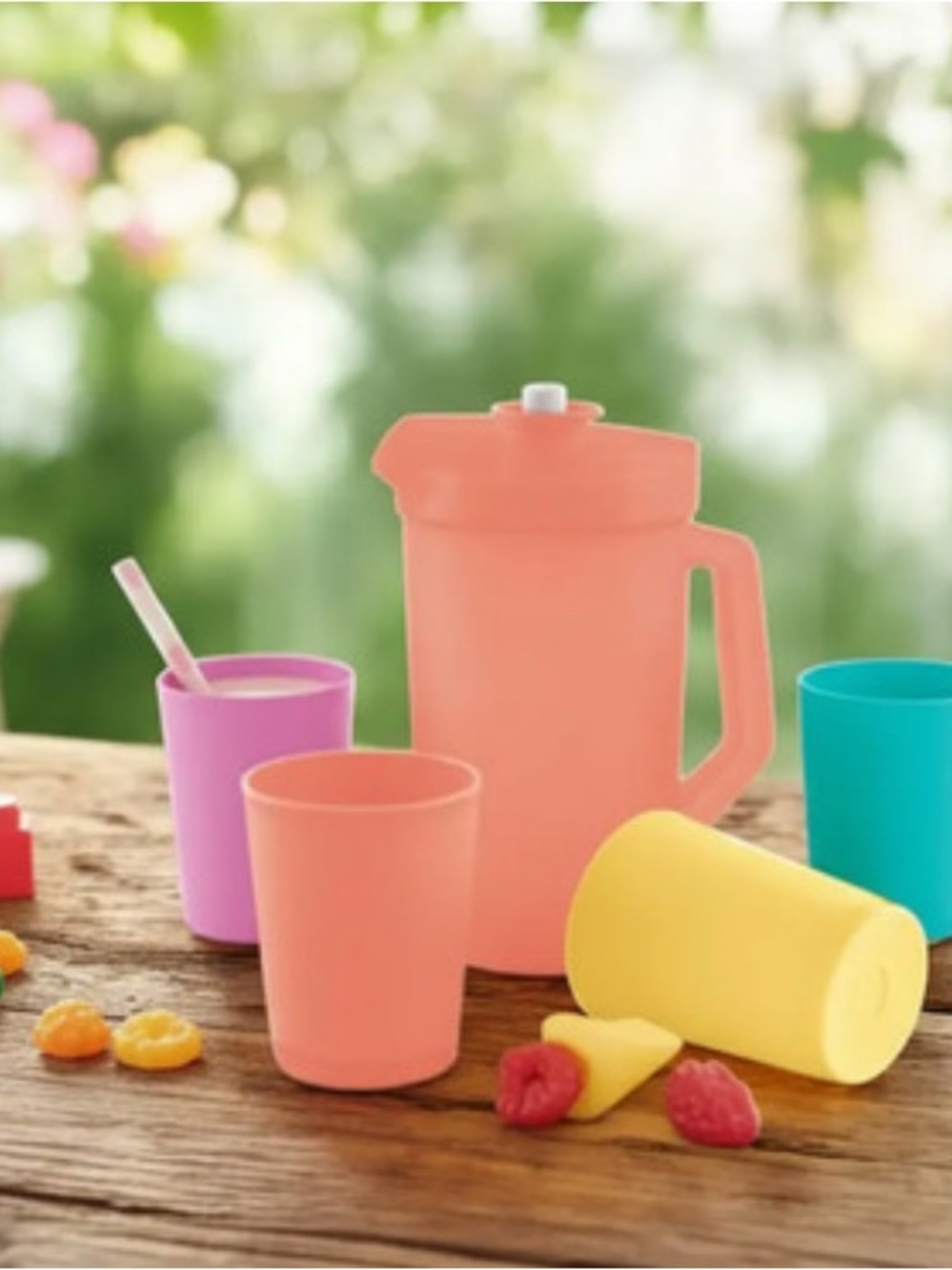 Children's Kids  Plastic Pitcher and Cup Set - Pitcher with 60ml Cups (4)